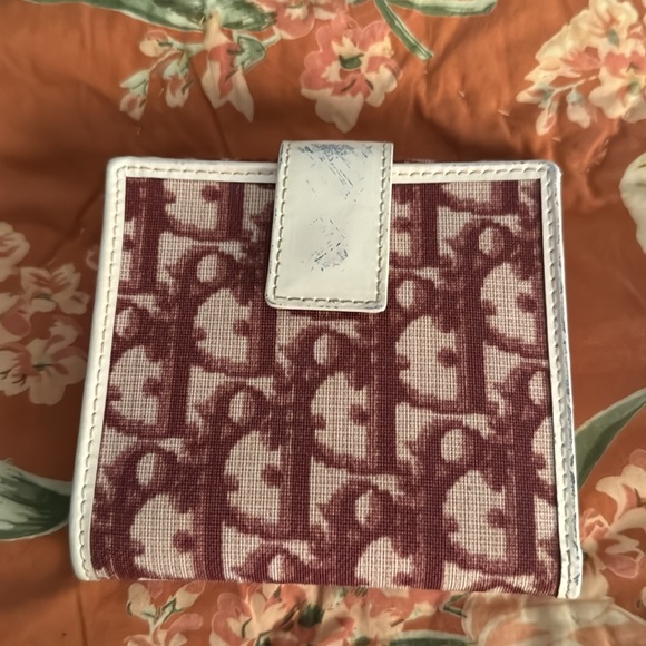 Christian Dior Small Wallet Number 2 Compact Maroon Patent Leather Vintage - Picture 2 of 11